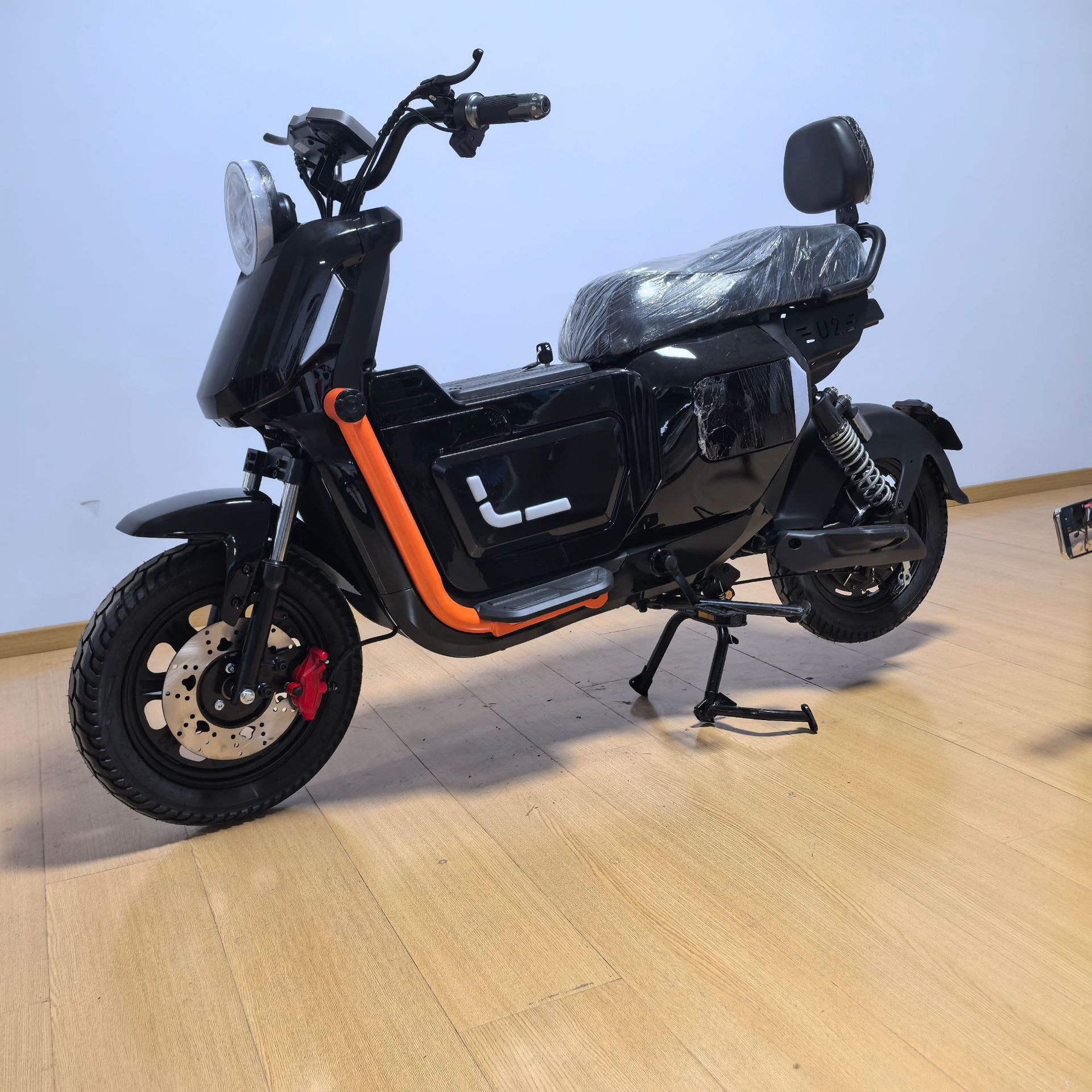 WWT EEC 2000W Fırçasız Lityum  - Brake Disc Motorcycle incelemesi ve fiyatı